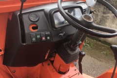 Tractor-Holder-A55-interior